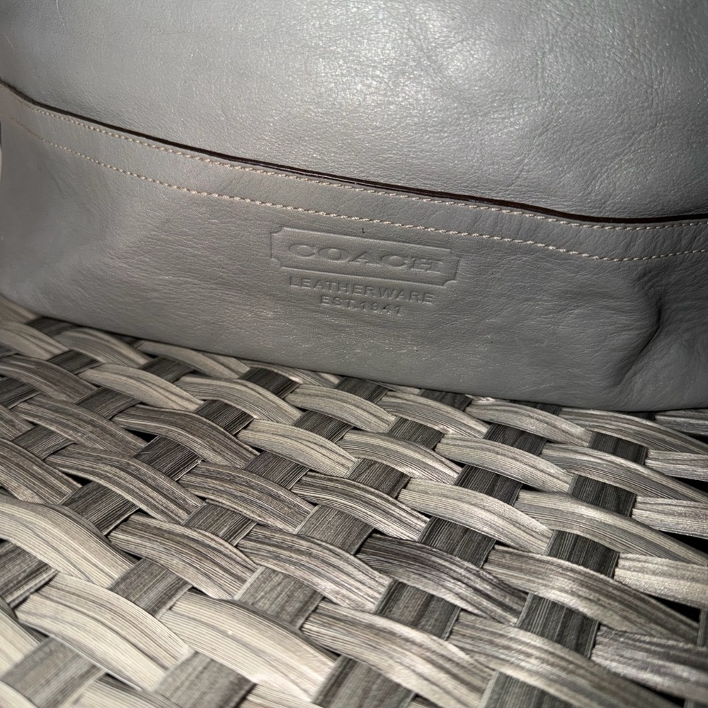 Coach Gray Leatherware Shoulder Bag Bucket Hobo Tattersall Plaid lining Z17197 - Picture 11 of 16